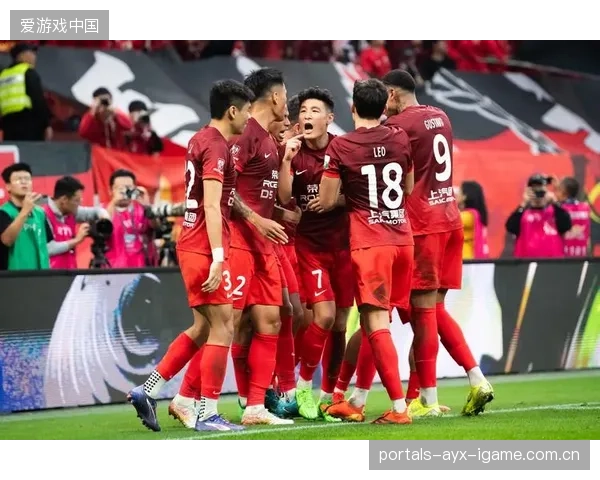 上海海港还剩十场球！从“黑马”到“王者”背后的故事